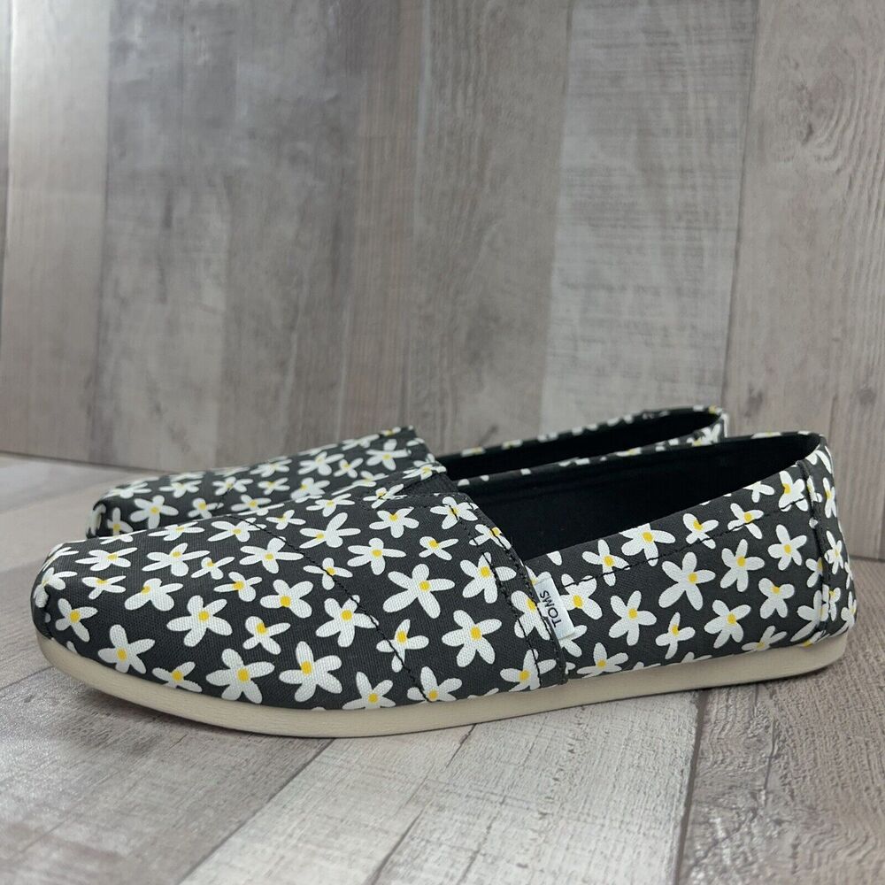 Toms Womens 7 Belmont Black Sun Daisies Print Slip On Loafer Canvas Casual Shoes